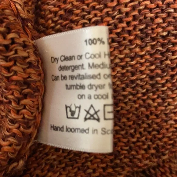 Eskandar sweater vest